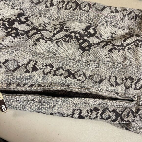 Cold As Ice Snakeprint Black White Snow Board Ski Pants Recco Small - Picture 13 of 14